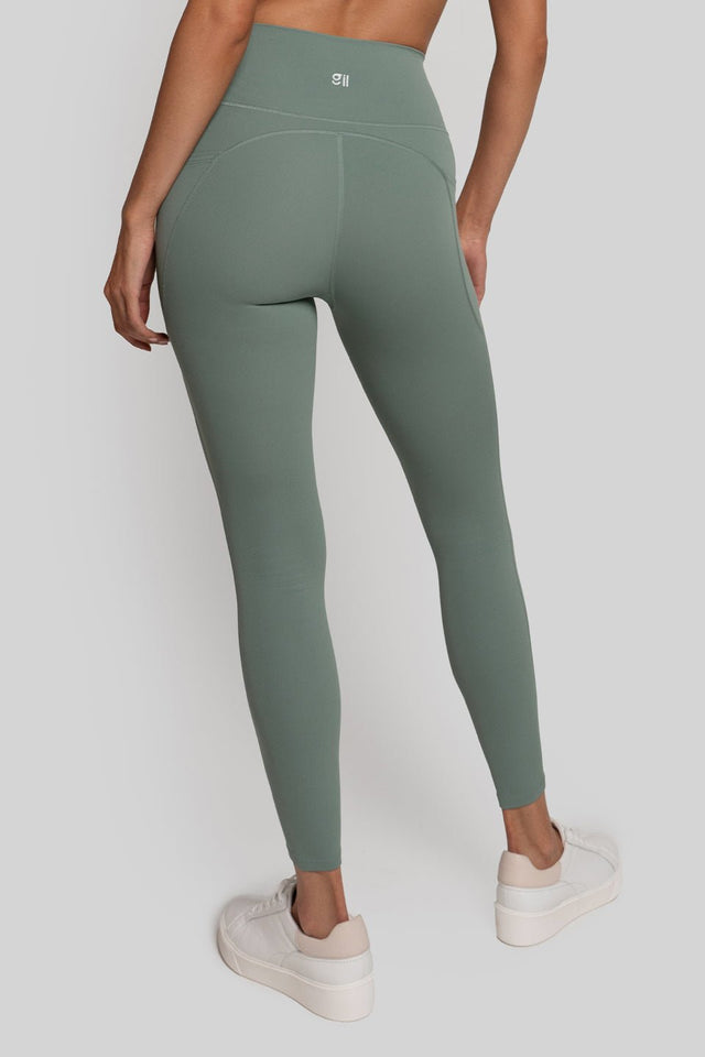 7/8 GloCloud High Rise Legging - Glory in LA