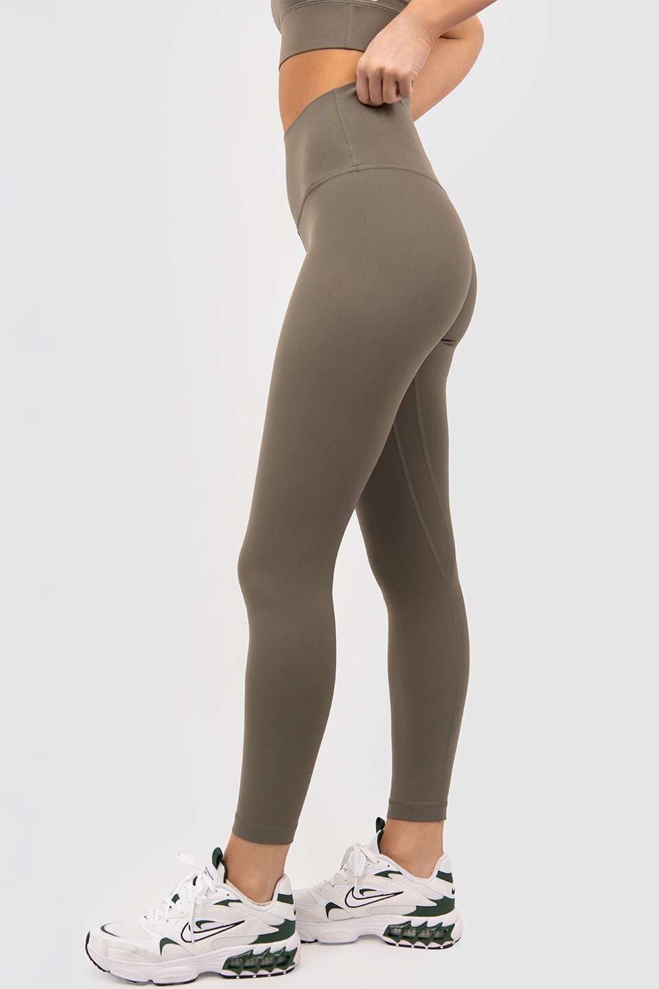 7/8 Glosoft High Waist Legging - Glory in LA