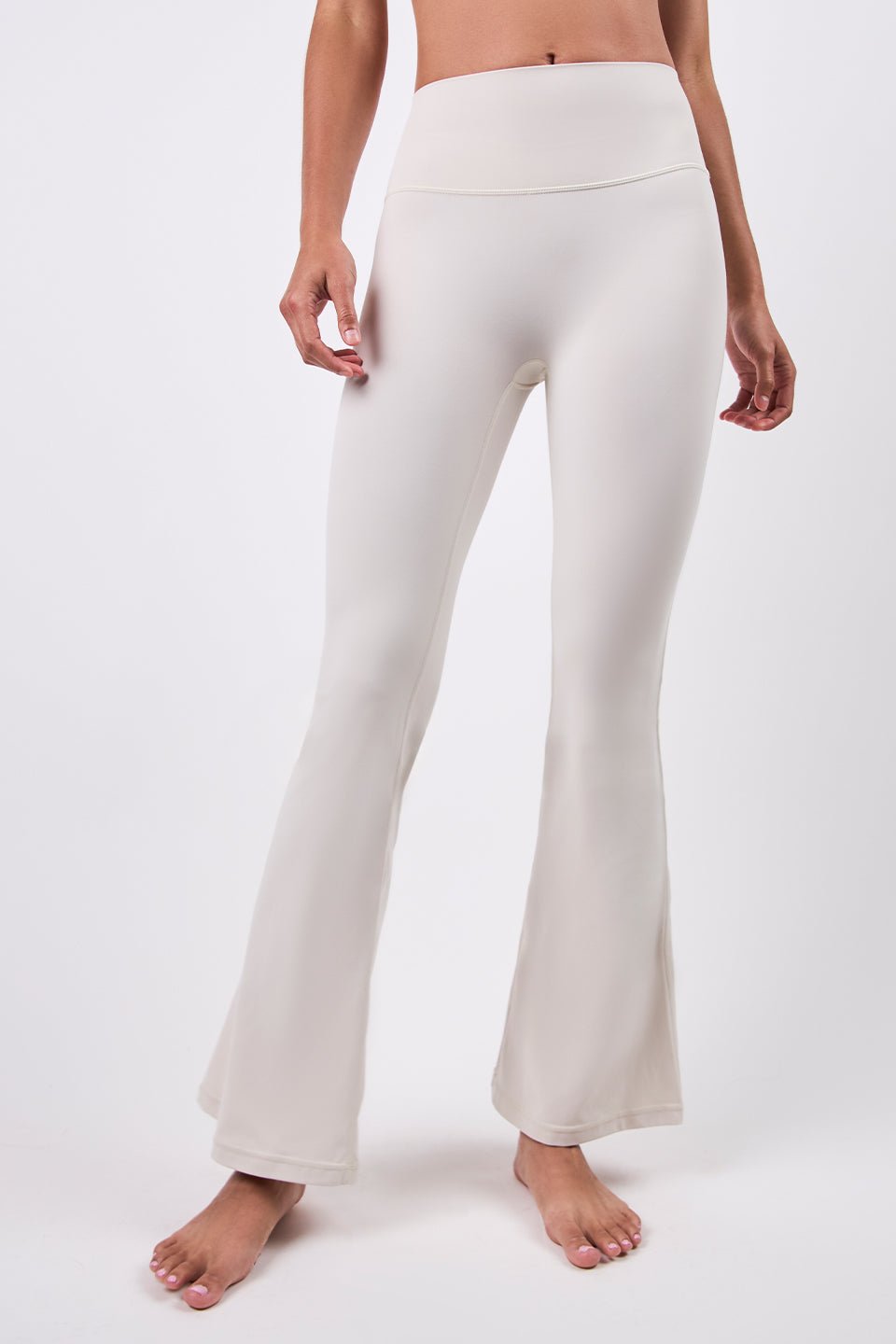Glofree High - Waist Flare Legging - Glory in LA